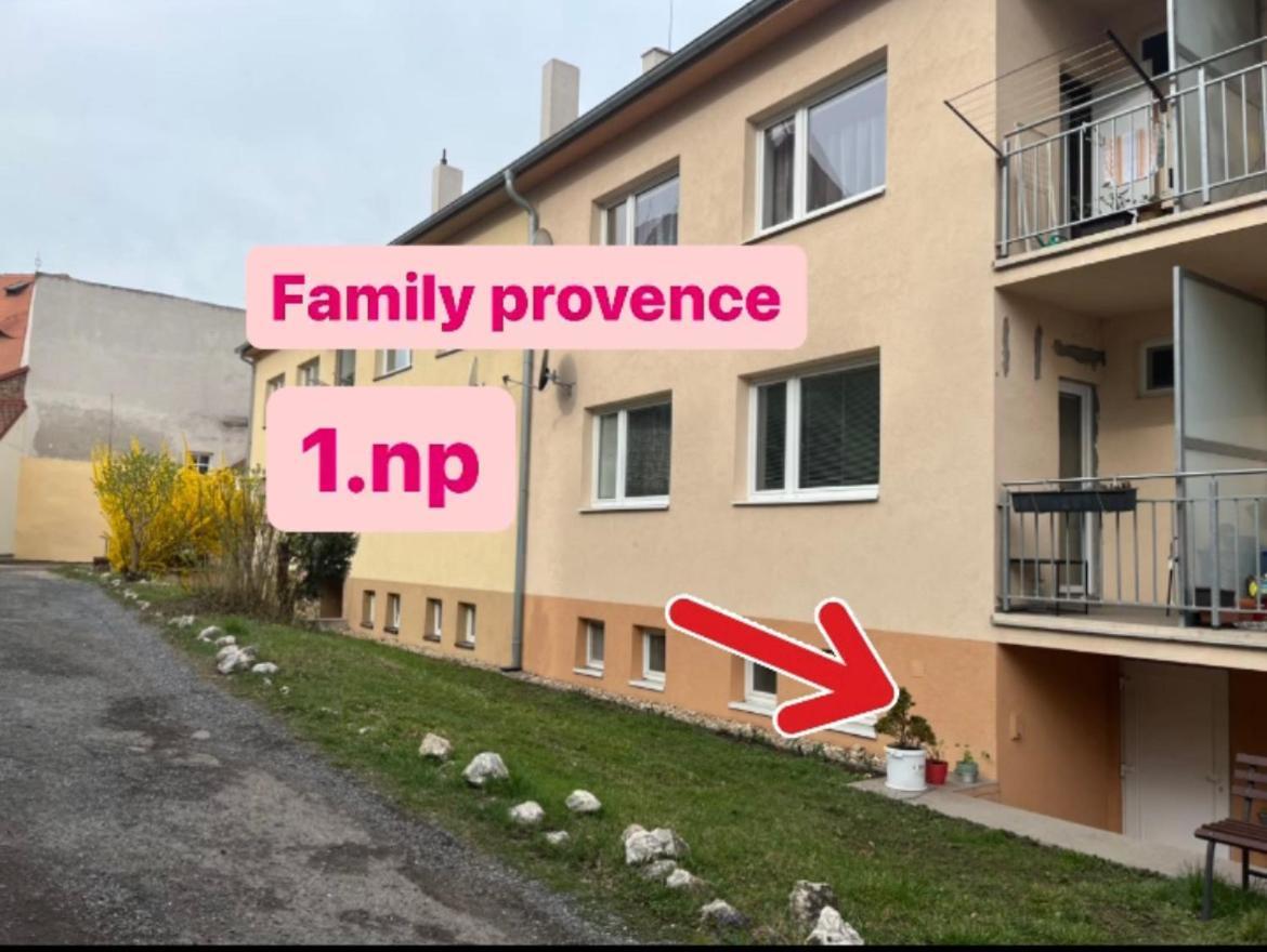 Appartamento Family Provence Mikulov Esterno foto